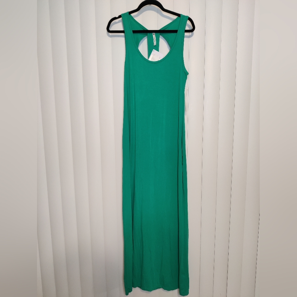 NWT Fabletics turquoise maxi dress size M - Picture 1 of 4